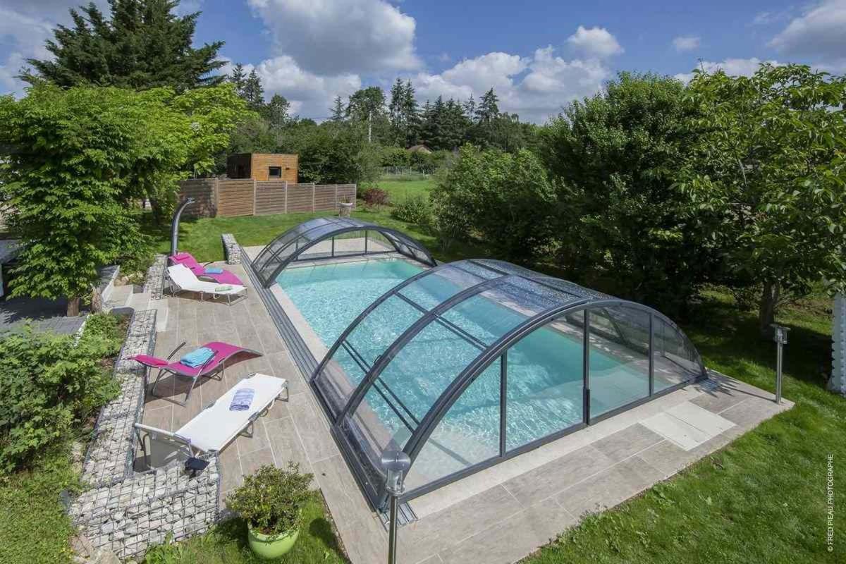 Au Coeur Du Bien-Etre, Gite Avec Piscine Chauffee Et Couverte, Spa, Sauna, Massages Monteaux Eksteriør bilde
